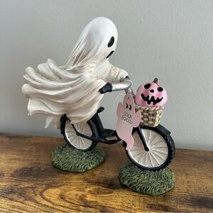 New Goblin & Ghoul Ghost Riding Bicycle Pink Pumpkin Statue Figure Halloween Boo